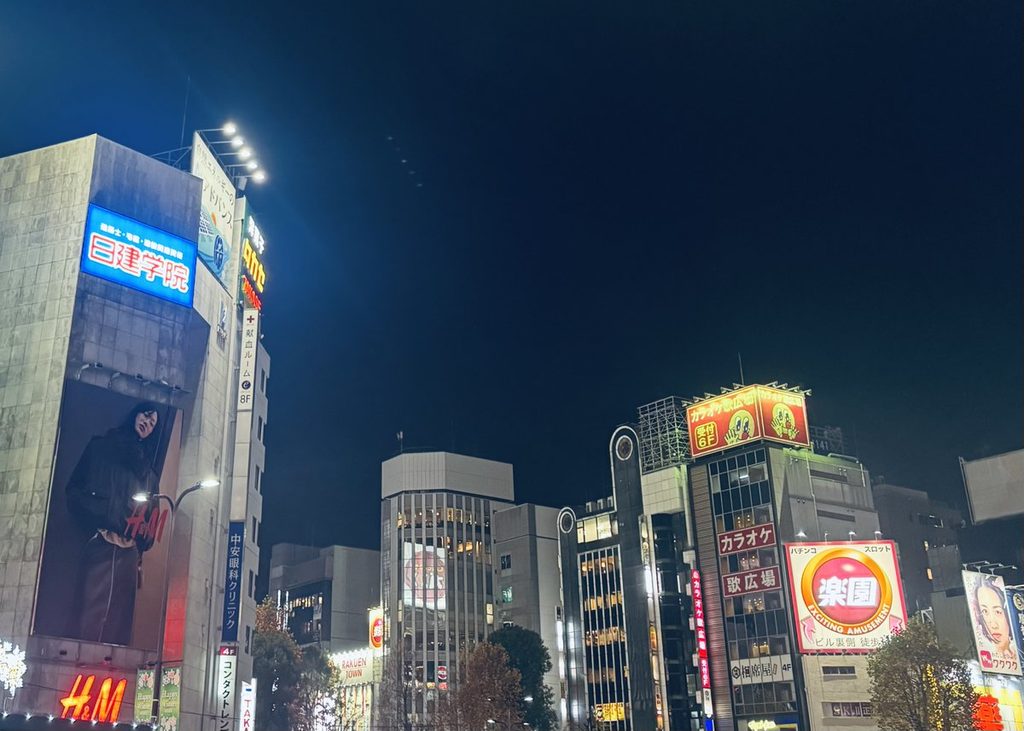 夜の街の明かり