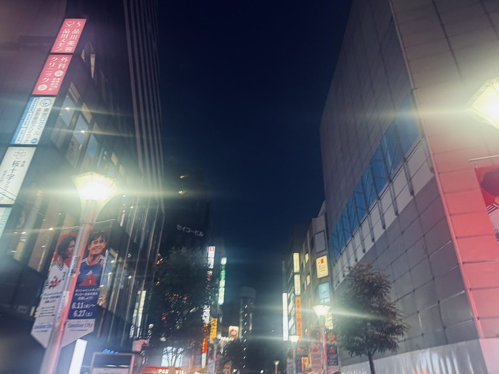 夜の街の明かり